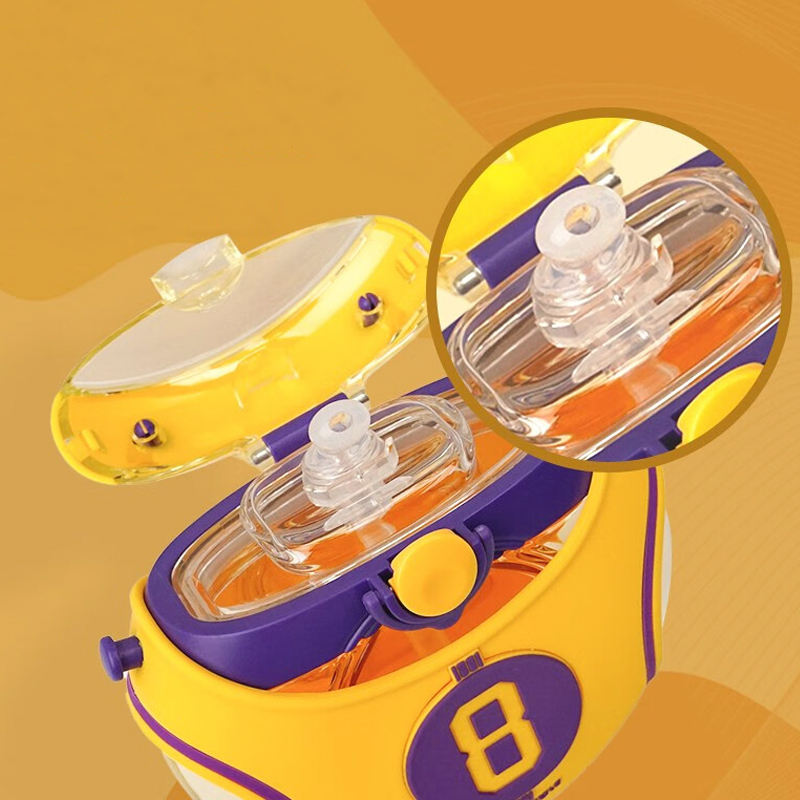 Number 8 jersey Straw Round Bottle
